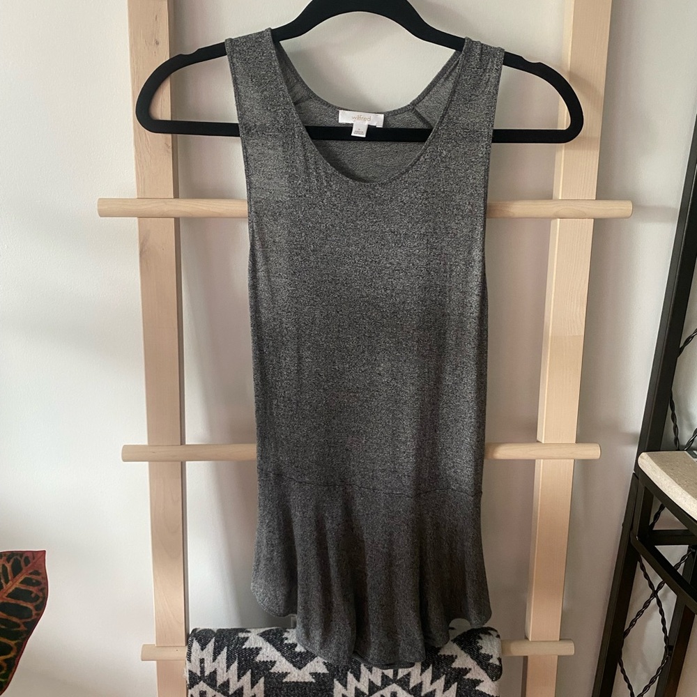Wilfred Gray Slim Peplum Top